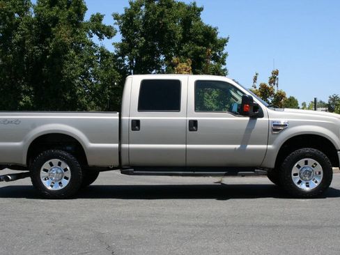 Used 2008 Ford F250 XLT AWD/4WD image 4