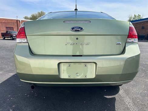 Used 2008 Ford Focus SE FWD image 5