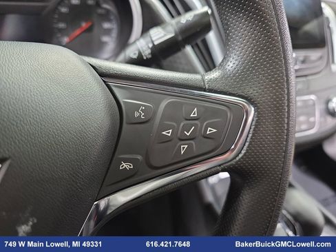 Used 2023 Chevrolet Malibu LT image 17