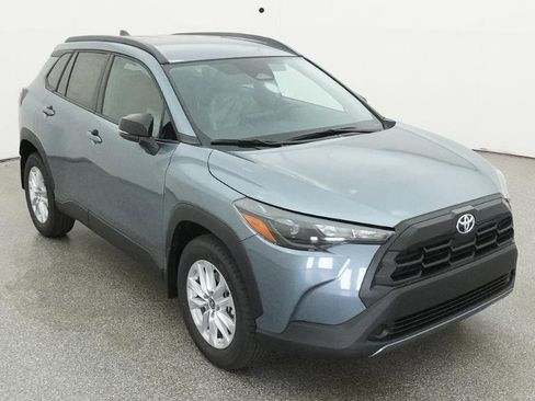 New 2026 Toyota Corolla Cross LE FWD image 10