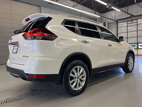 Used 2019 Nissan Rogue SV image 7