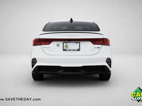 Used 2023 Kia Forte GT-Line FWD image 7