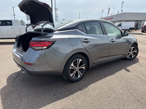 Used 2022 Nissan Sentra SV FWD image 22