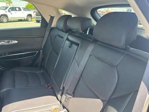 Used 2025 Genesis GV70 2.5T AWD/4WD image 14