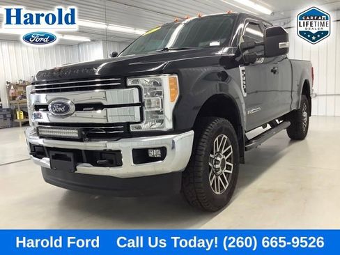 Used 2017 Ford F350 Lariat w/ Lariat Value Package AWD/4WD image 2