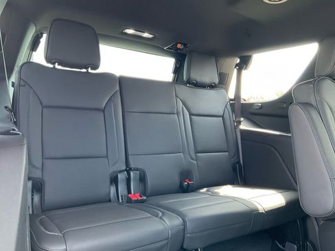 New 2026 GMC Yukon Denali w/ LPO, Floor Liner Package image 26