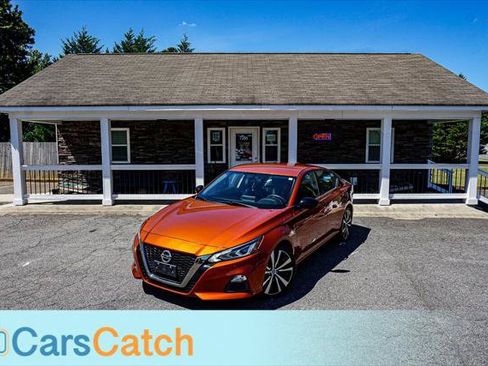 Used 2019 Nissan Altima 2.5 SR FWD image 2