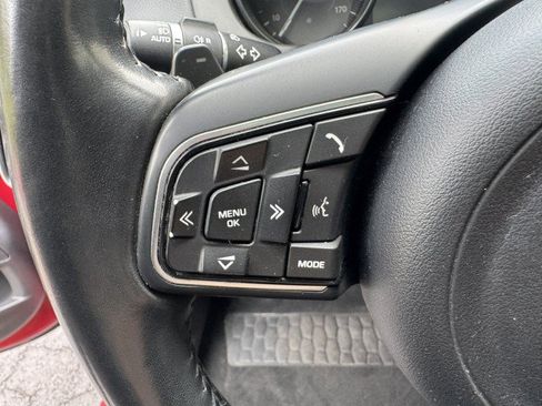 Used 2018 Jaguar XE Premium AWD/4WD image 23