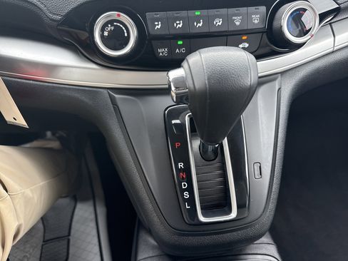 Used 2016 Honda CR-V SE image 26