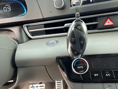 New 2026 Hyundai Elantra Sport image 29