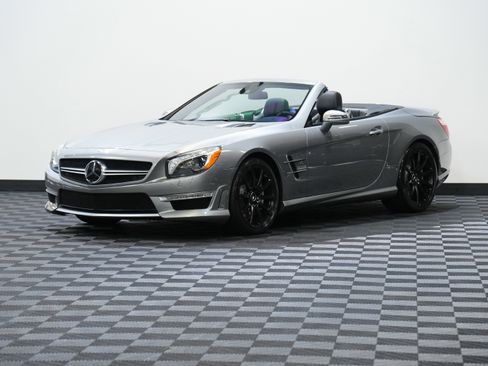 Used 2013 Mercedes-Benz SL 63 AMG image 3