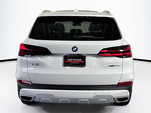 Used 2025 BMW X5 xDrive40i image 6