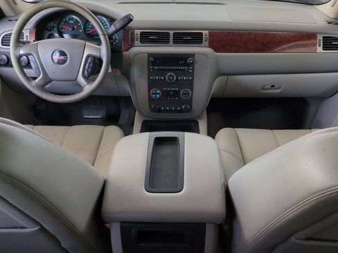 Used 2011 GMC Sierra 2500 SLT w/ SLT Convenience Package AWD/4WD image 14