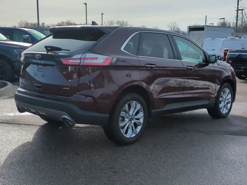 Used 2023 Ford Edge Titanium image 8