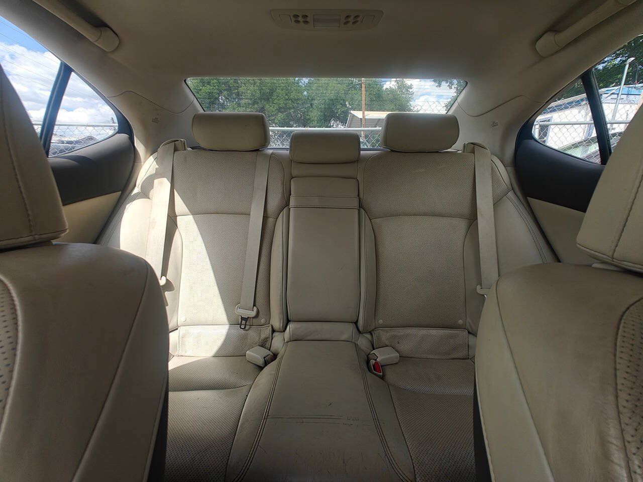 Used 2013 Lexus IS 250 w/ Premium Pkg Value Edition RWD image 15