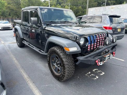 Used 2020 Jeep Gladiator Sport AWD/4WD image 9