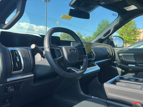 Used 2026 Ford Expedition Tremor AWD/4WD image 2