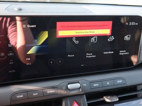 New 2025 Kia K4 EX image 36