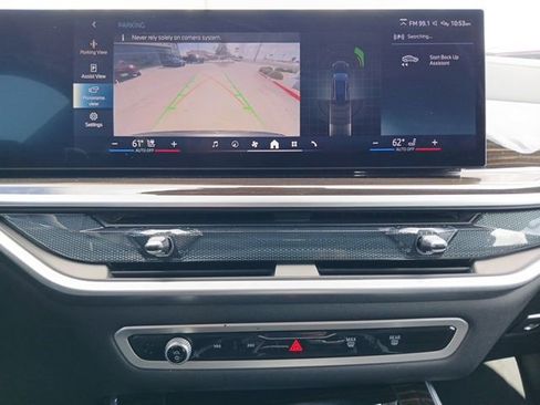 Used 2025 BMW X5 xDrive50e image 25