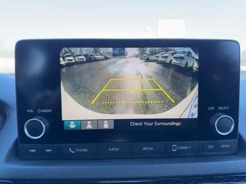 Used 2024 Honda Civic Sport image 17