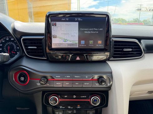 Used 2019 Hyundai Veloster Turbo Ultimate FWD image 19