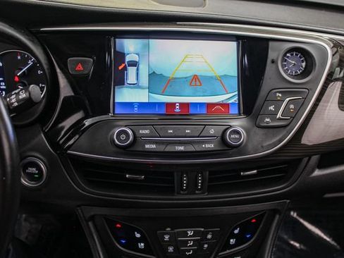 Used 2020 Buick Envision Premium w/ Driver Confidence Package AWD/4WD image 29