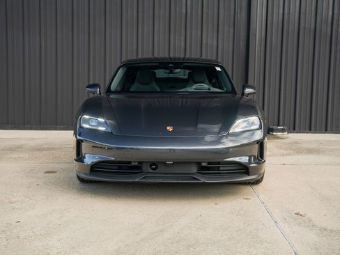 New 2025 Porsche Taycan 4 image 6