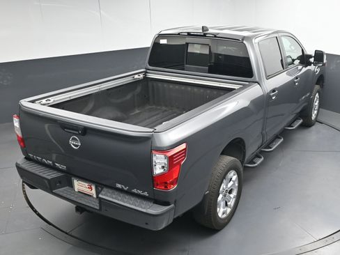 Used 2023 Nissan Titan SV w/ SV Convenience Package image 35