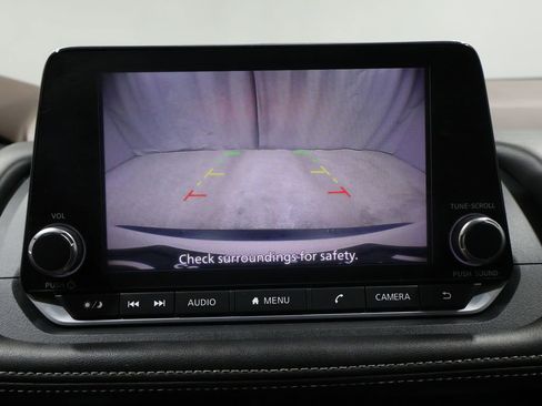 Used 2023 Nissan Rogue S image 26