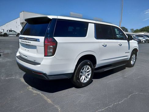 Used 2021 Chevrolet Suburban LT AWD/4WD image 4