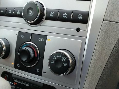 Used 2011 Chevrolet Malibu LS FWD image 20