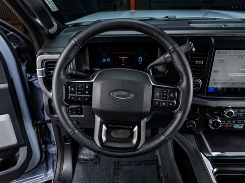 Used 2026 Ford F250 Platinum image 19
