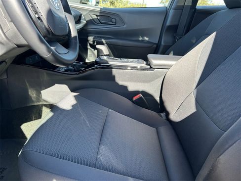Certified 2025 Toyota Prius LE image 11