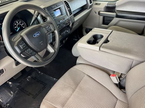 Used 2018 Ford F150 XLT RWD image 11