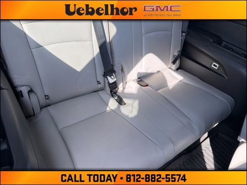 Used 2021 Honda Pilot Touring image 9