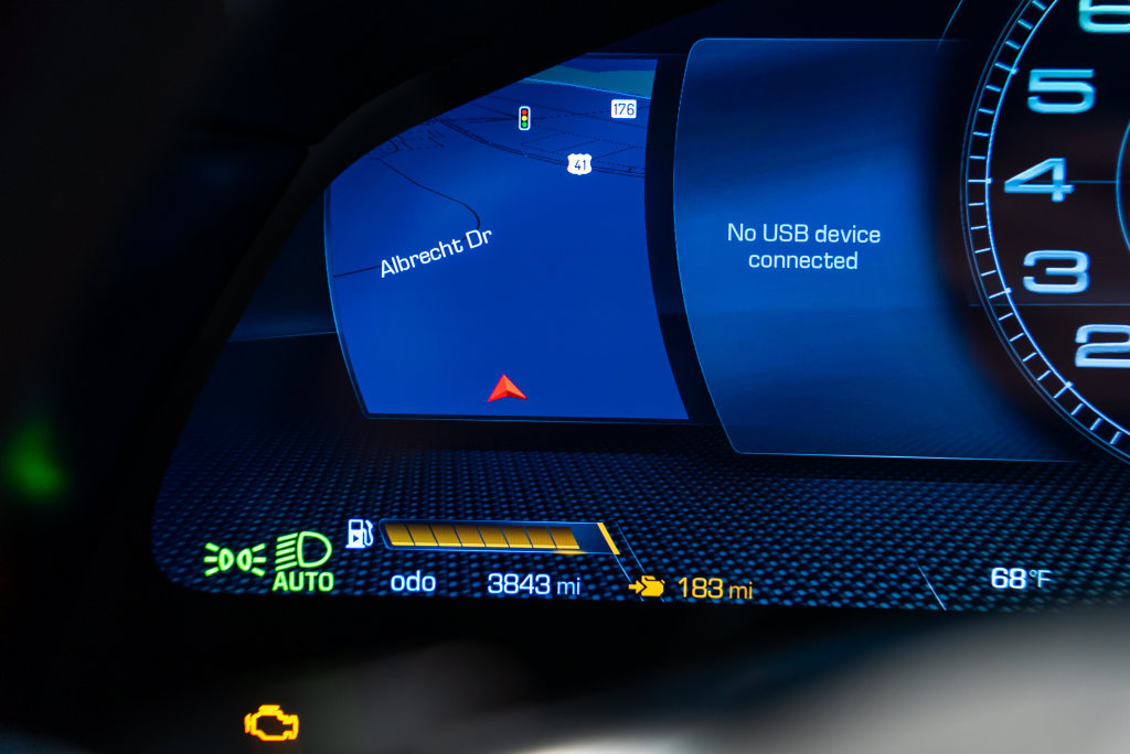Certified 2021 Ferrari Roma RWD image 31