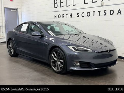 Used 2016 Tesla Model S 70 RWD image 1