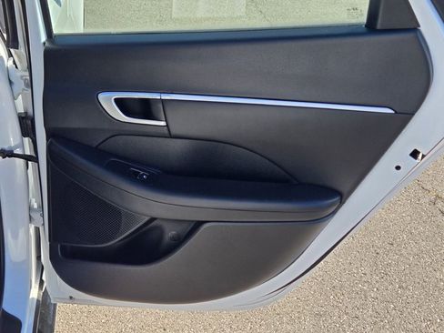 Used 2022 Hyundai Sonata SEL image 8