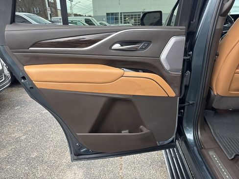 Used 2021 Cadillac Escalade Sport w/ Driver Assist Tech Package image 15