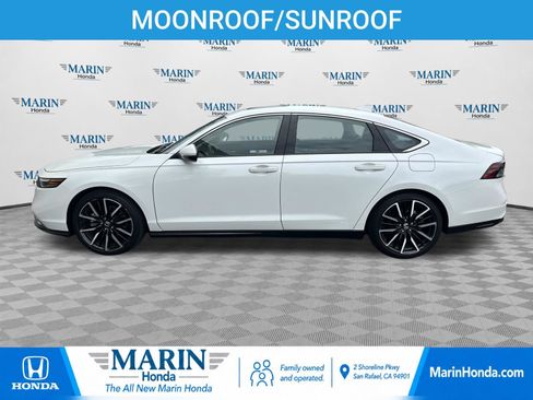 Used 2023 Honda Accord Touring image 6