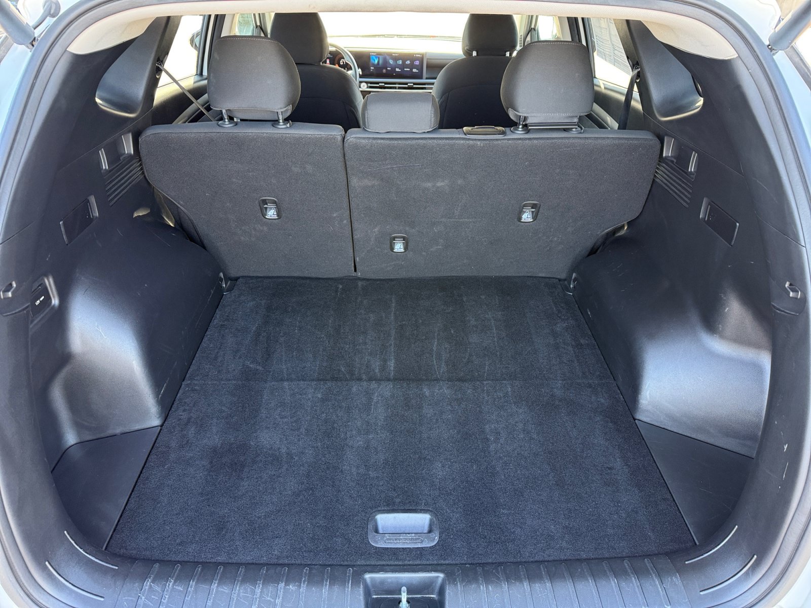 Used 2025 Hyundai Tucson SEL AWD/4WD image 17