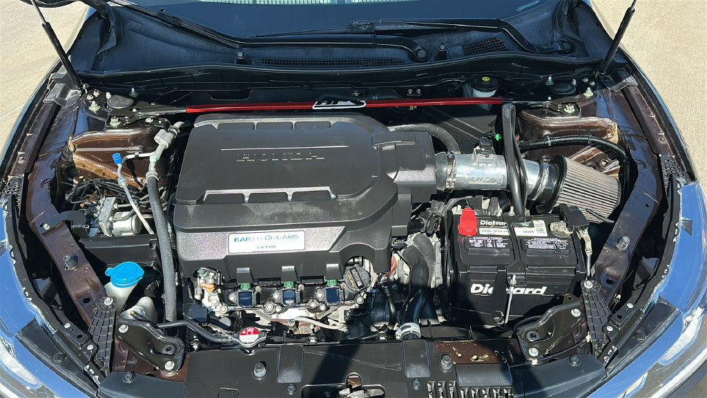 Used 2022 Honda Accord Sport image 3