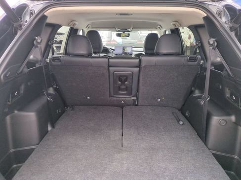 Used 2025 Mitsubishi Outlander SE AWD/4WD image 26