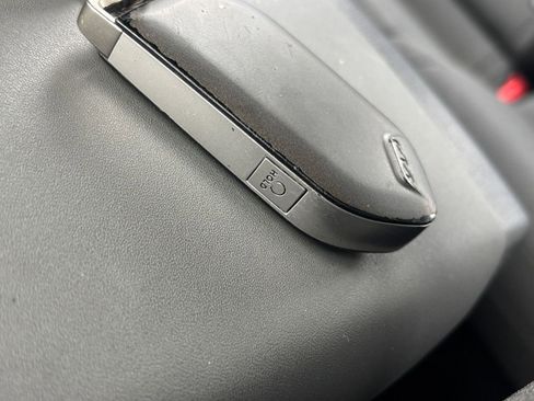 Used 2025 Kia K4 LXS image 23