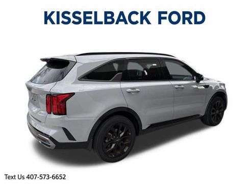 Used 2023 Kia Sorento SX image 19