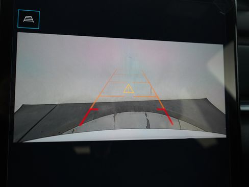 Used 2026 GMC Terrain AT4 w/ LPO, Floor Liner Package image 28