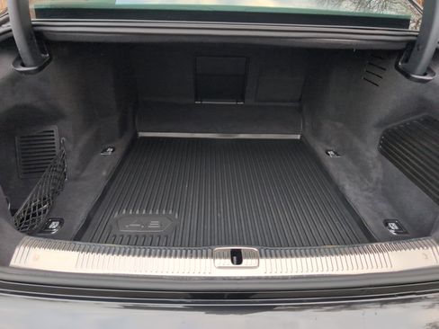 Used 2021 Audi A8 L 3.0T image 32