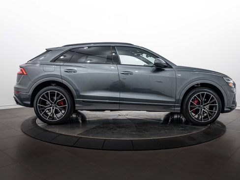 Used 2023 Audi Q8 Premium Plus w/ Premium Plus Package AWD/4WD image 3