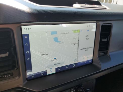 Used 2023 Ford Bronco Outer Banks image 28