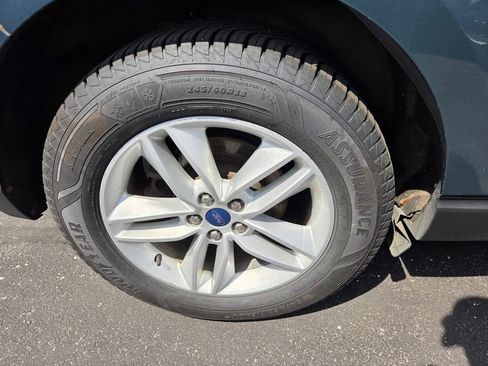 Used 2016 Ford Edge SEL AWD/4WD image 46